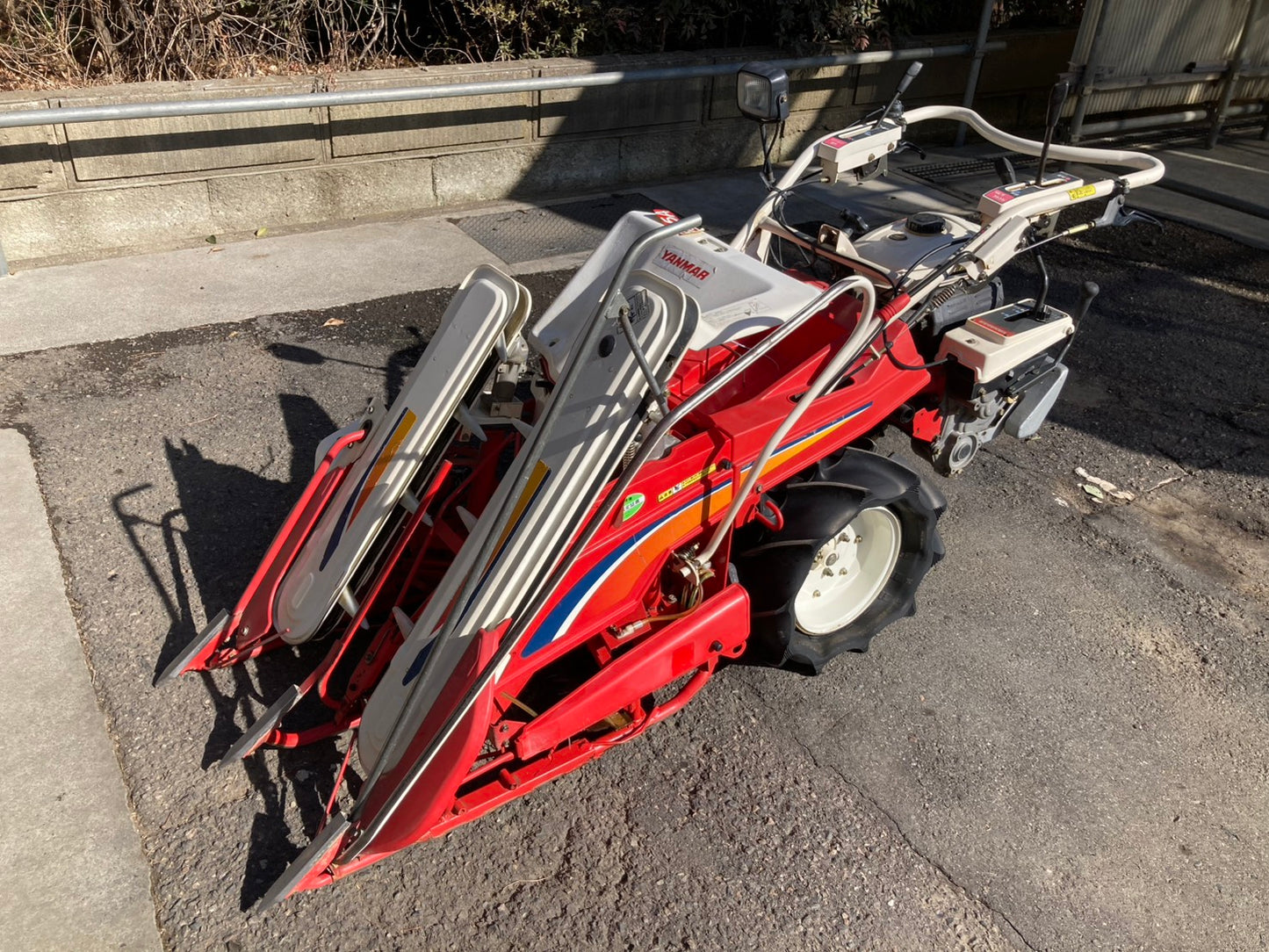 ヤンマー　中古　バインダー　2条　Be65A