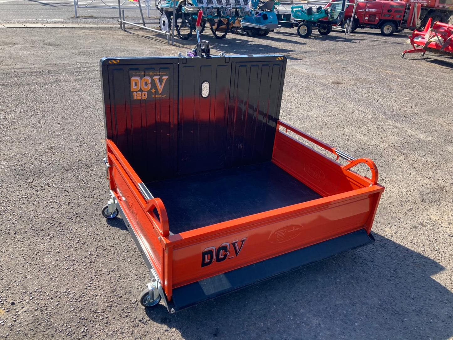 冨士　中古　整地キャリア　DCV120