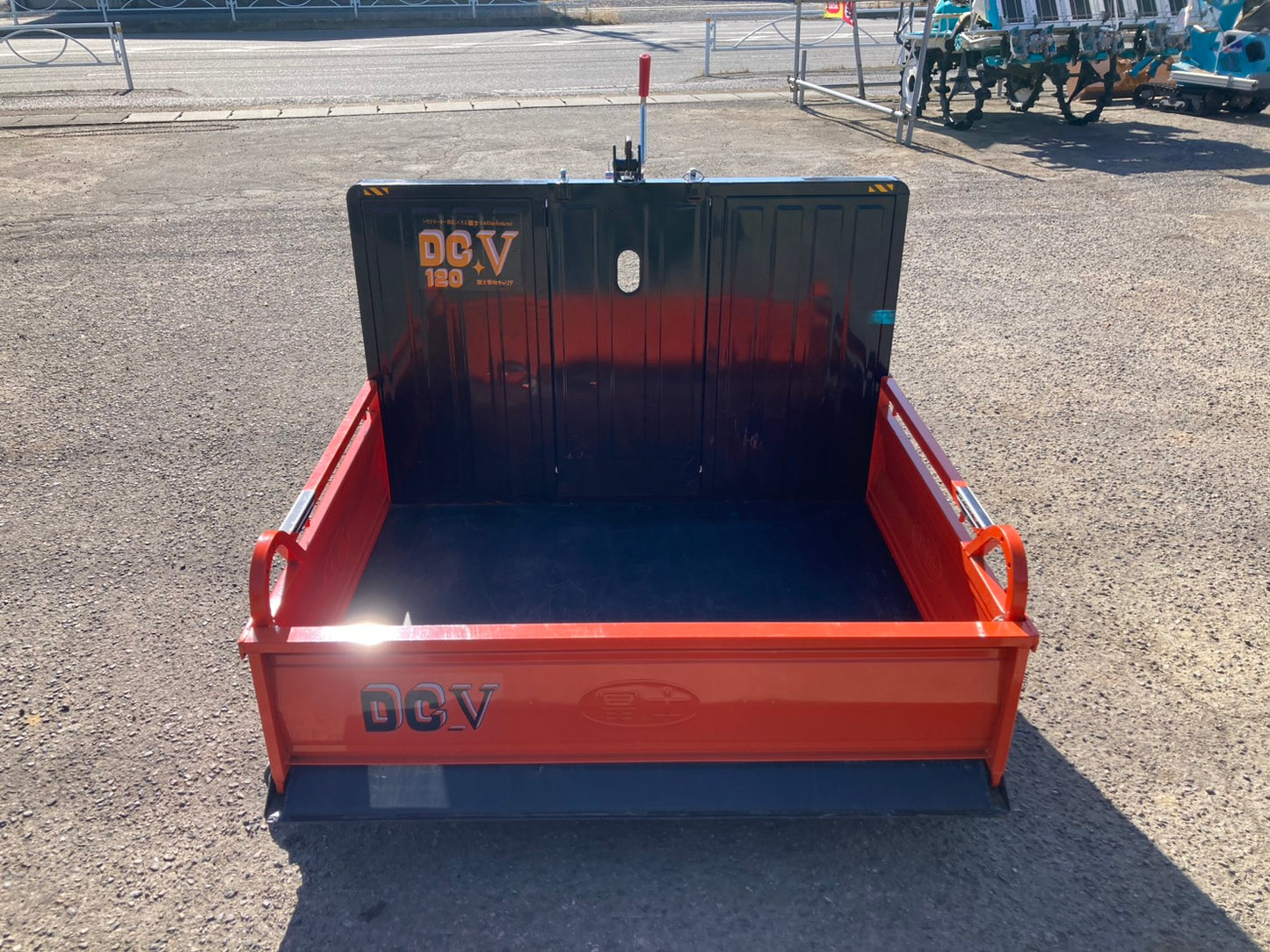 冨士　中古　整地キャリア　DCV120