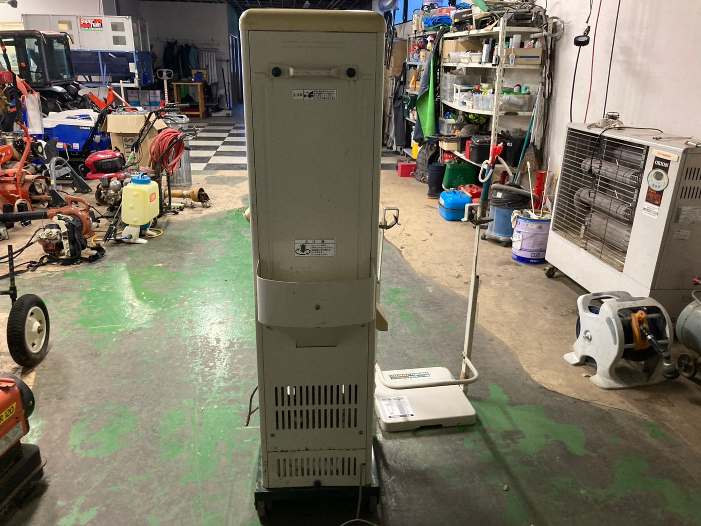 タイガーカワシマ　中古　選別計量機　NRV-20A