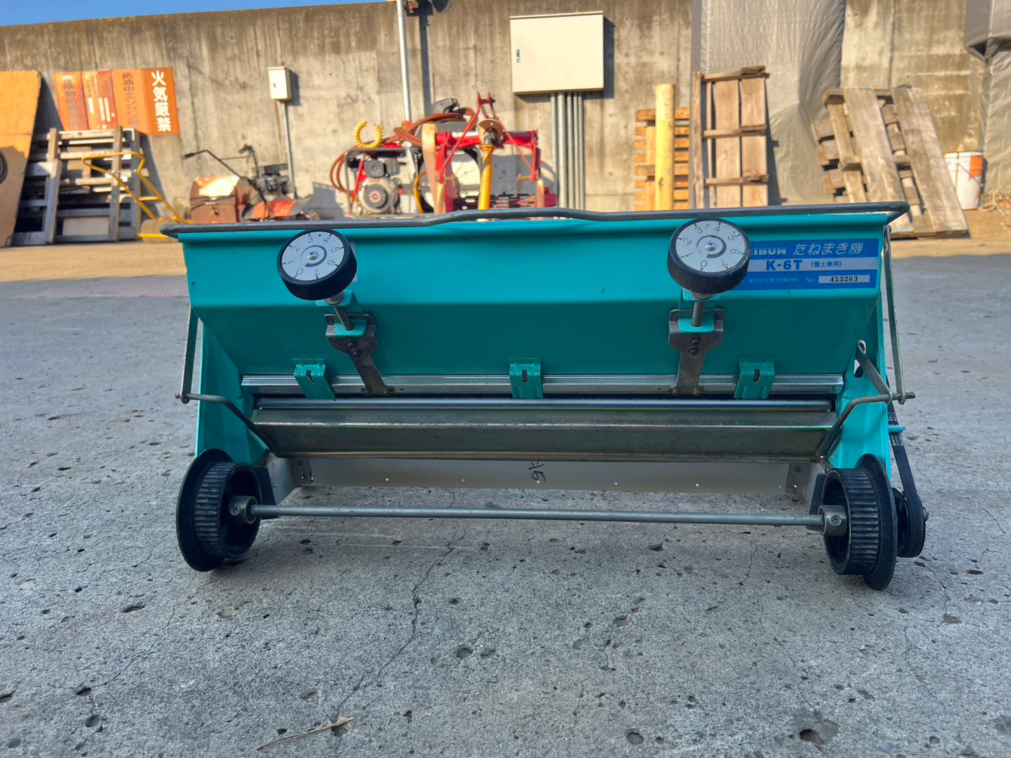 ケイブン　中古　たねまき機【覆土兼用】＊K-6T『茨城店　6502』