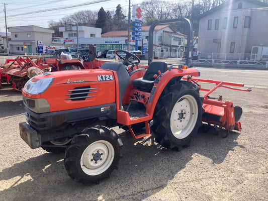 クボタ　　中古　　トラクター　　222時間　　KT24