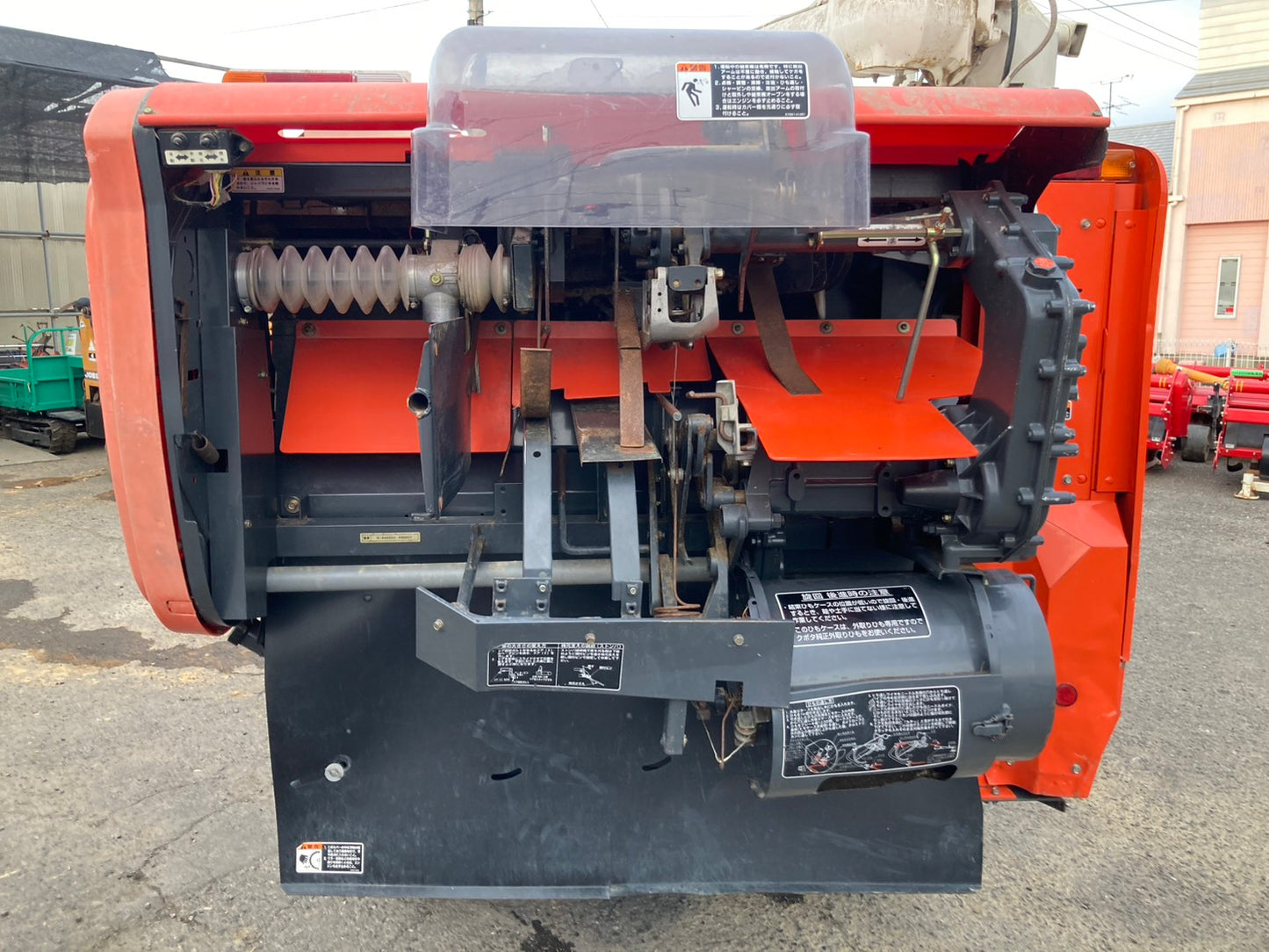 クボタ　　中古　　コンバイン　　4条　　ARN445ASD4MW2