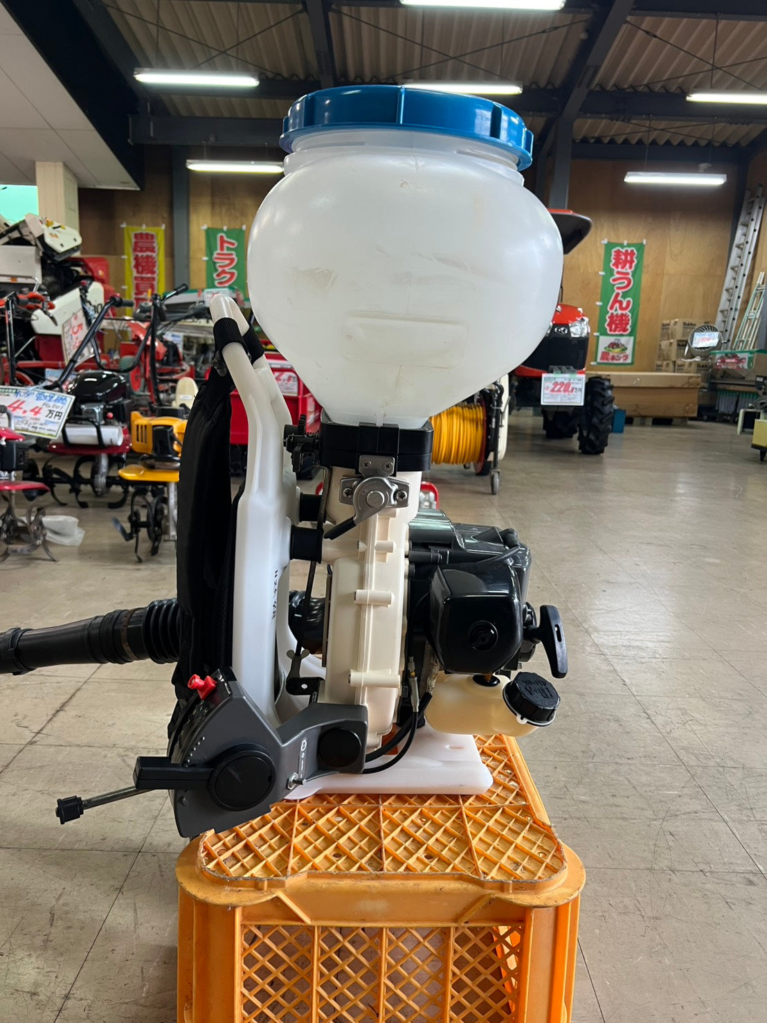 BIGM　Ⅿ　MARUYAMA　中古　背負動力散布機【１㌔剤　対応】＊GD 301『茨城店　6497』