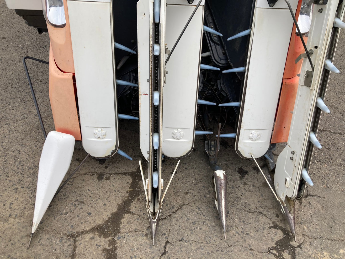 クボタ　中古　　コンバイン　3条　365時間　　ER335SD4MW