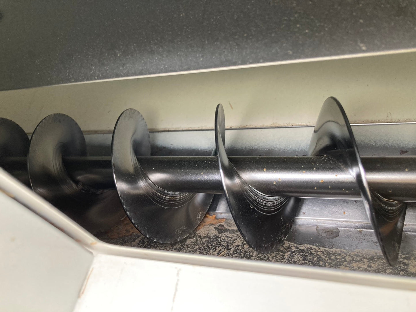 クボタ　中古　　コンバイン　3条　365時間　　ER335SD4MW