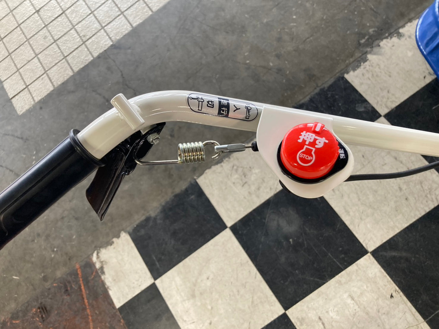 オーレック　　中古　　ウィングモア　　WM746F