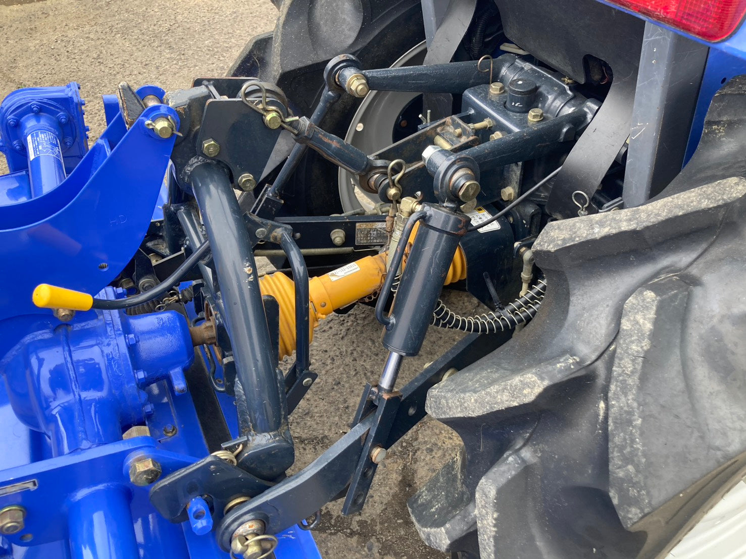 イセキ 中古 トラクター 20馬力 TH20-B07 – 農キング