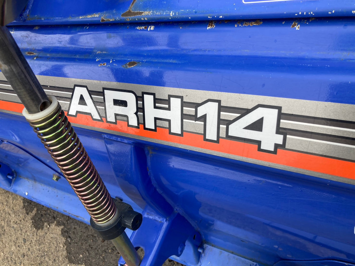 イセキ　　中古　　トラクター　　　　20馬力　　TH20-B07　　