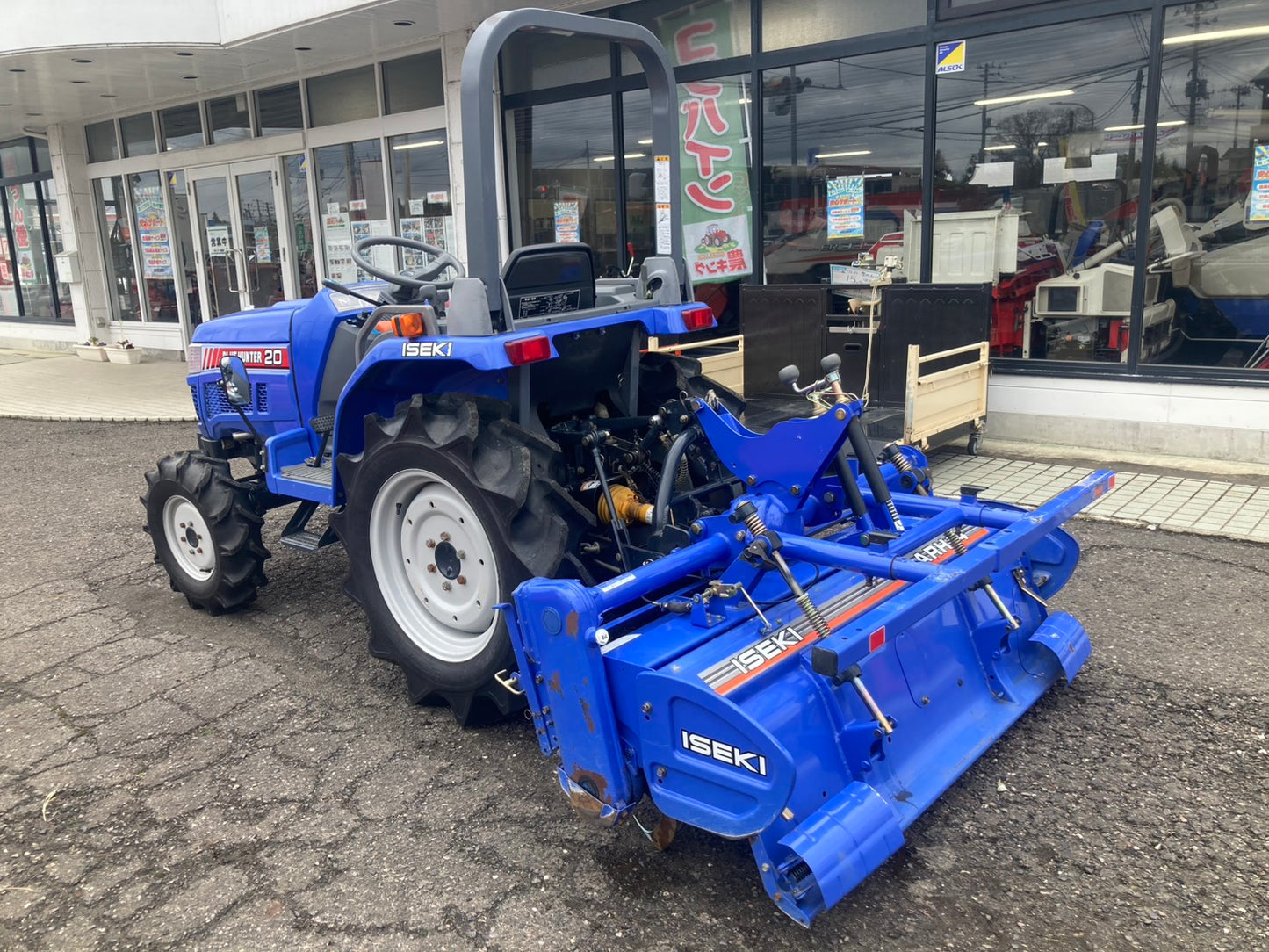 イセキ　　中古　　トラクター　　　　20馬力　　TH20-B07　　
