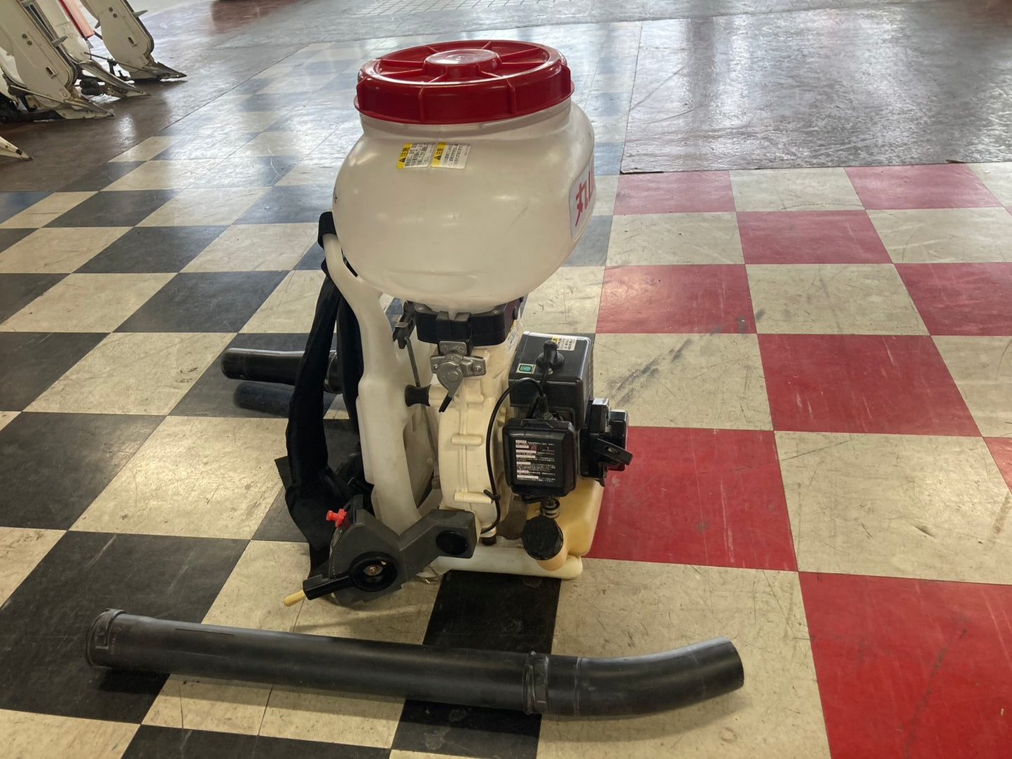 丸山　　中古　　背負動力散布機　　MDJ41-13