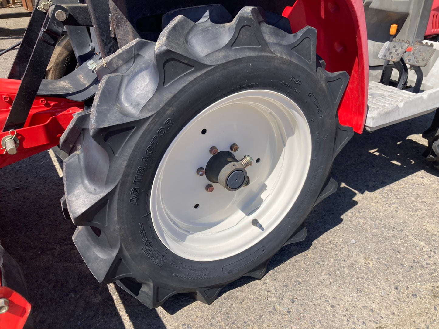 ヤンマー　　中古　　トラクター　　　　14馬力　　Ke-2D