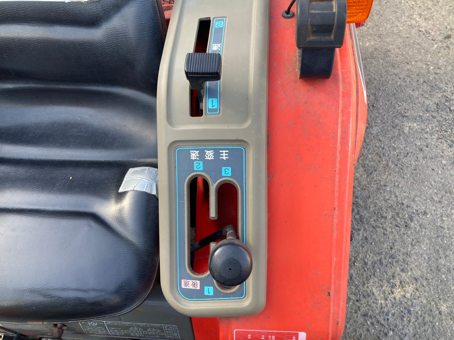 ヤンマー　中古　トラクター　15馬力　F-5