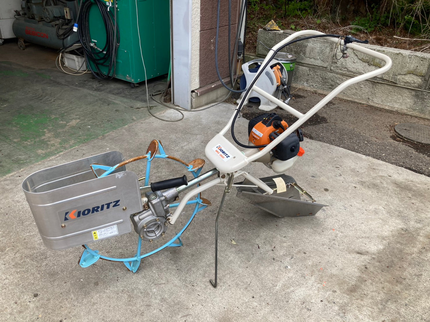 共立　中古　溝切機　MKS2620