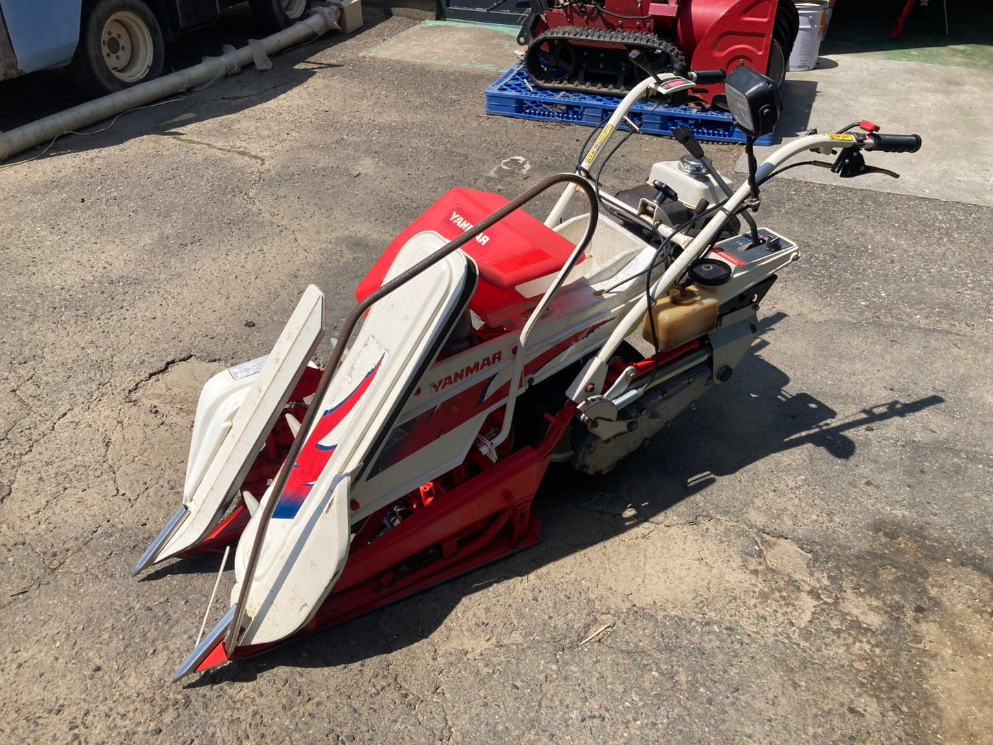 ヤンマー　中古　バインダー　1条刈り　Be25