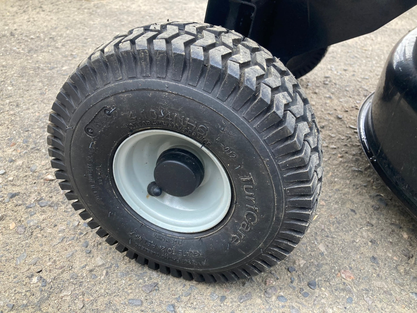 ハイガー　中古　乗用芝刈機　HG-SK9950