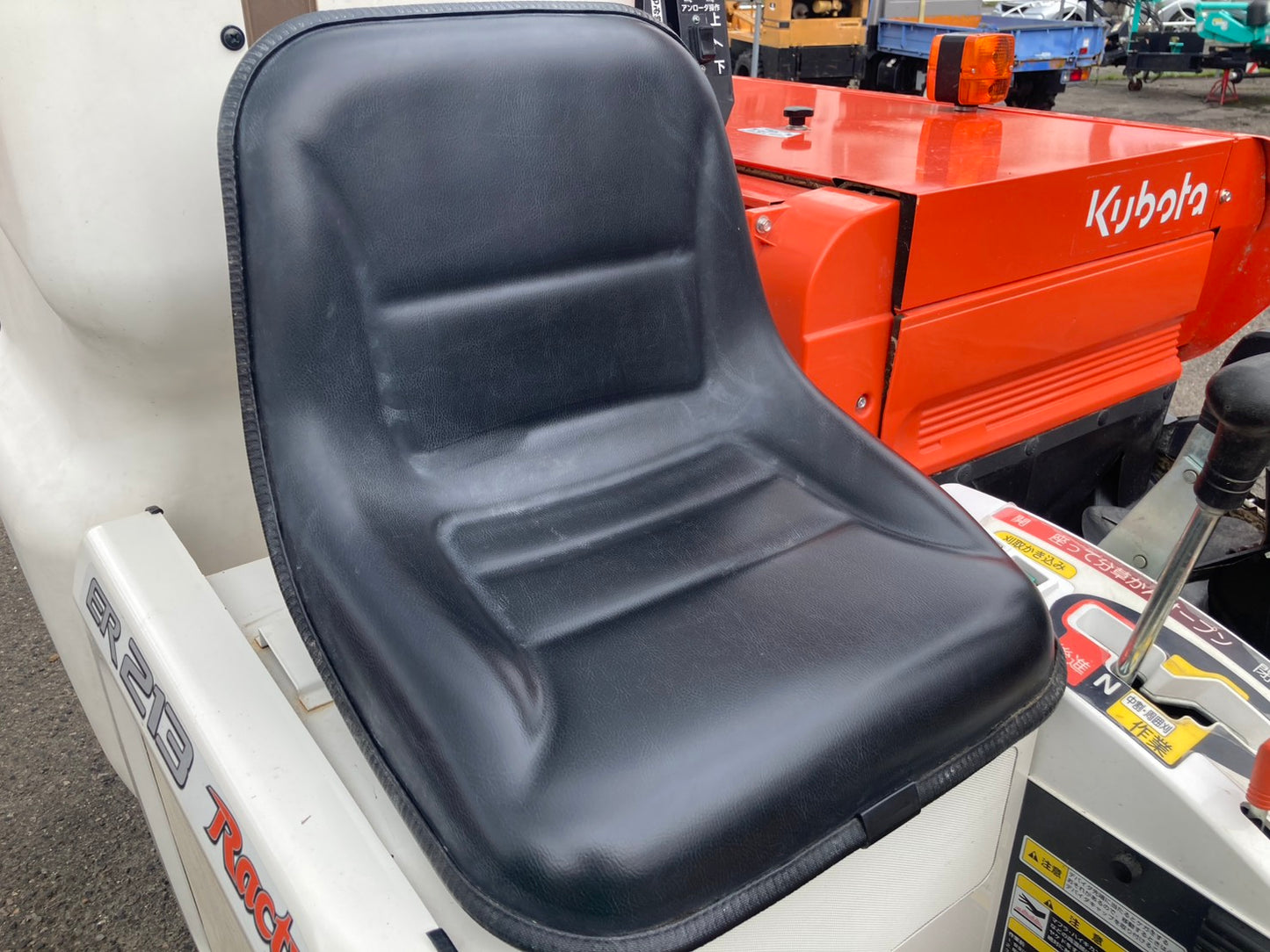 クボタ　中古　コンバイン　2条　ER213W