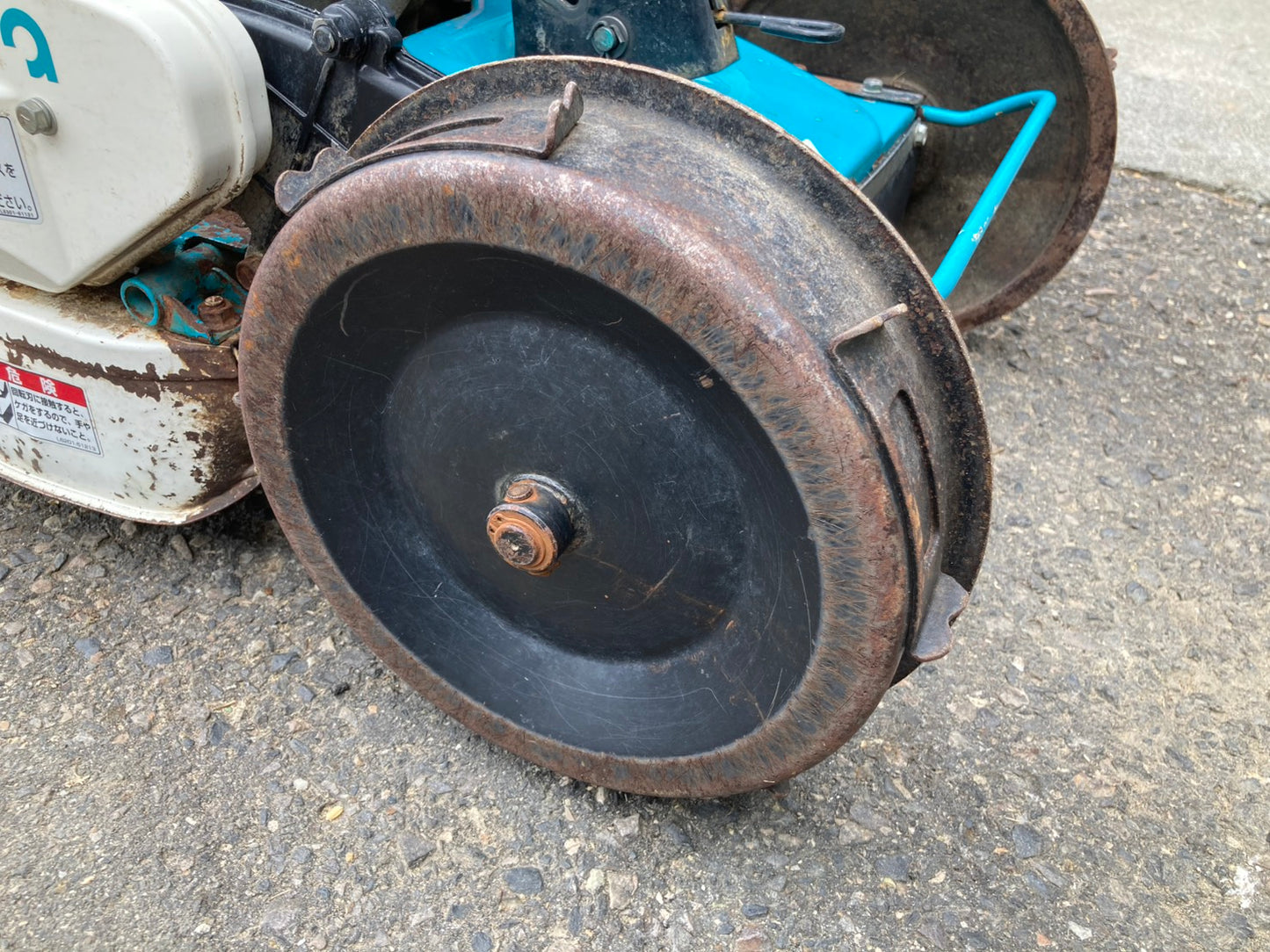 クボタ　中古　自走式草刈機　GC-K401EX