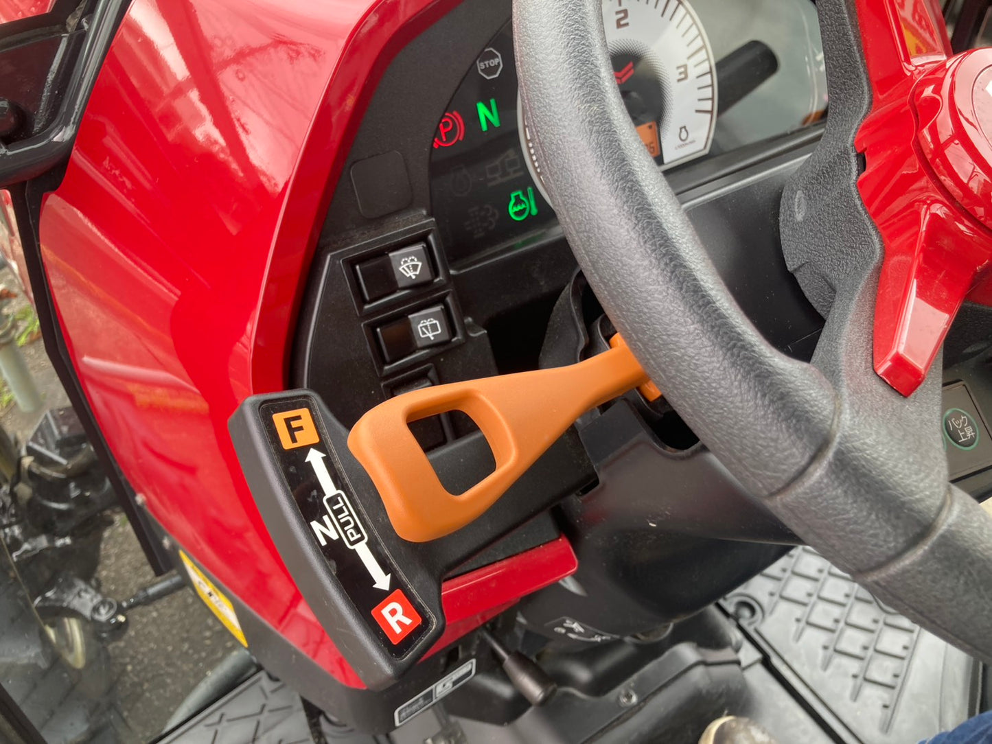 ヤンマー　中古　トラクター　本体のみ　97ｈ　33馬力　YT233A(J)