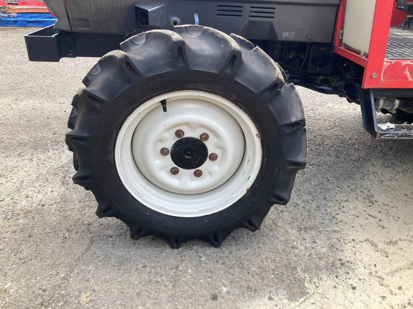 ミツビシ　中古　トラクター　26馬力　MT265