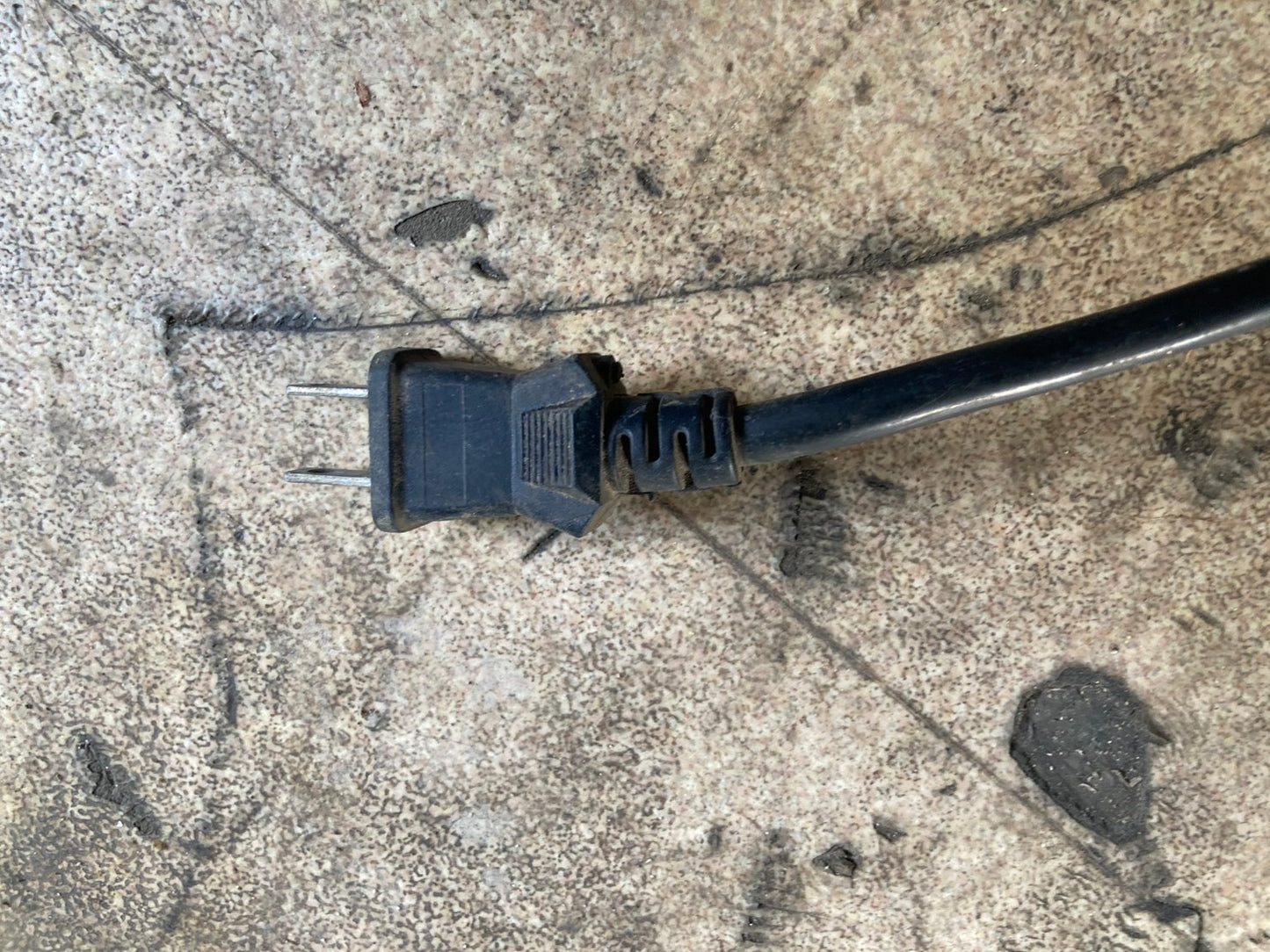 ナカトミ産業　中古　エアーコンプレッサー　PC-58A