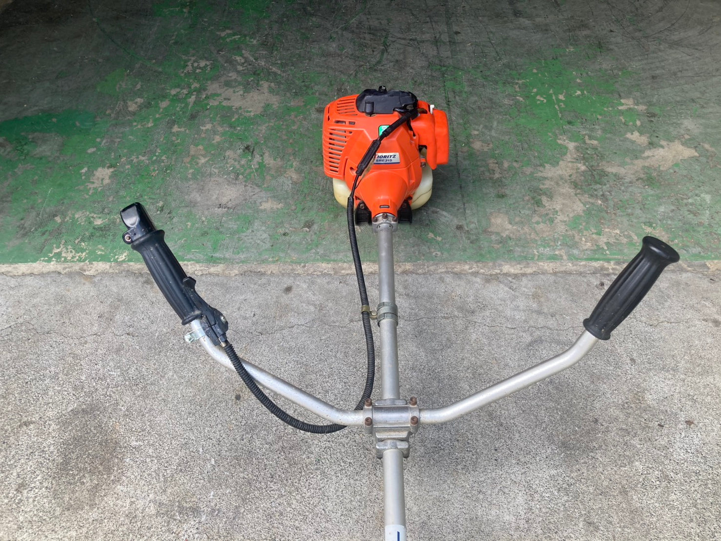 共立　中古　刈払機　SRE315