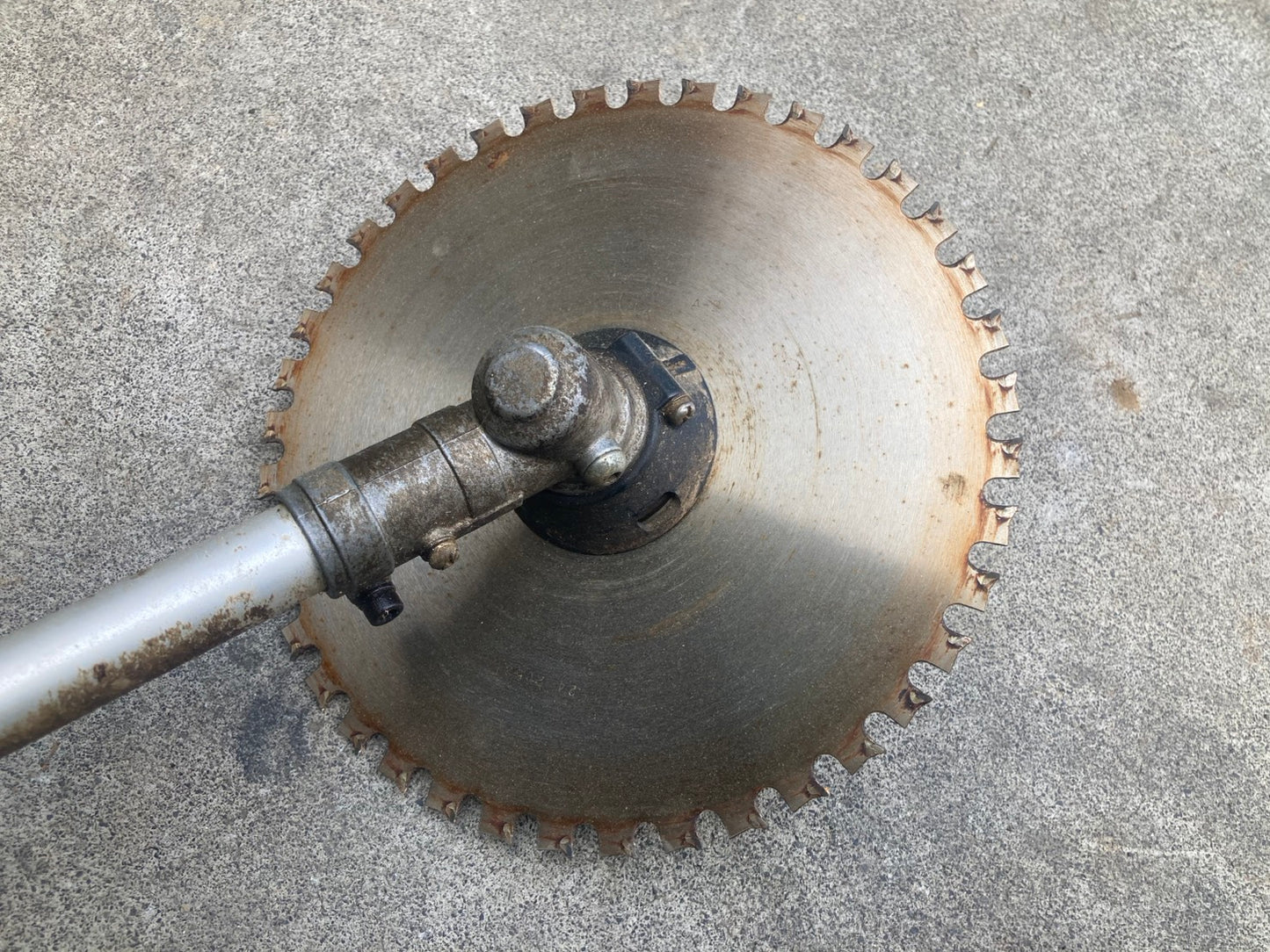 共立　中古　刈払機　SRE315