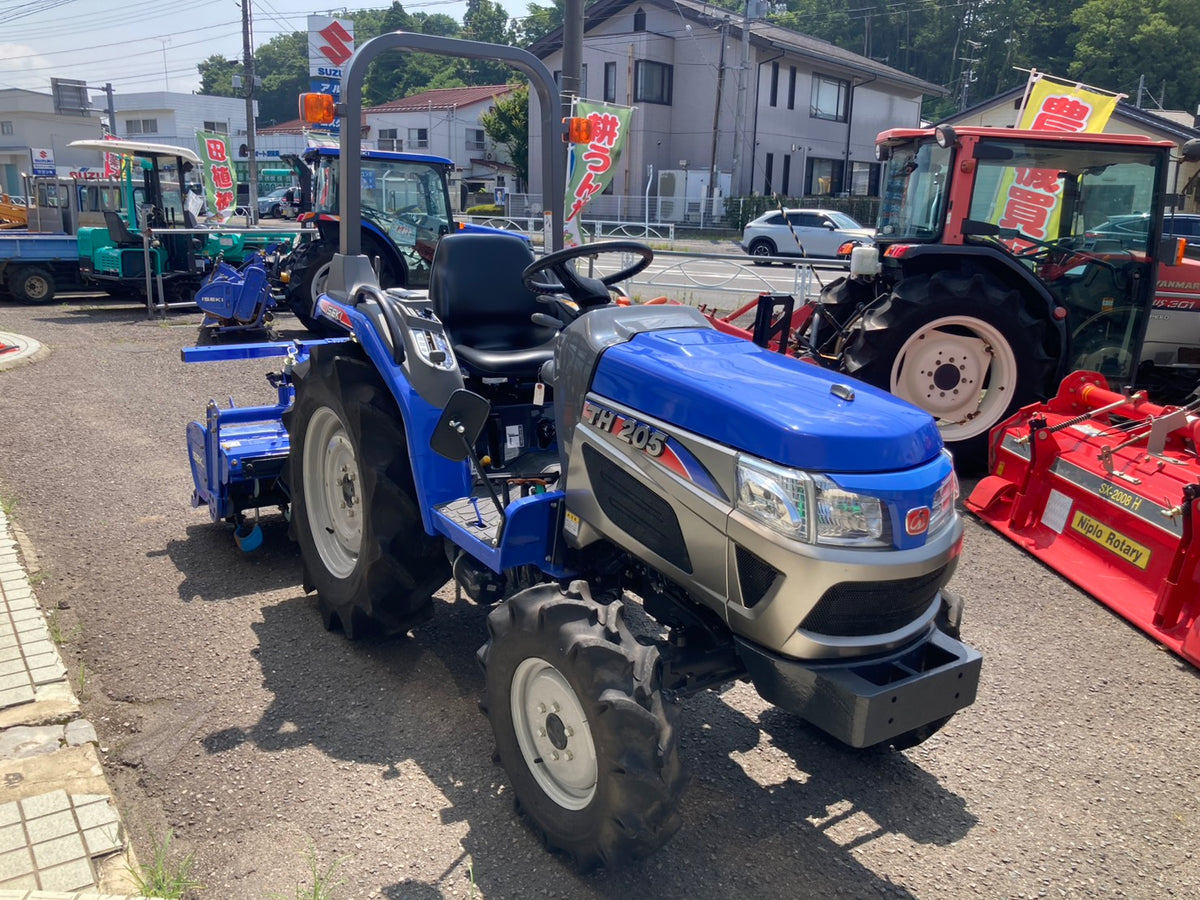 イセキ　中古　トラクター　20馬力　73時間　TH205-B