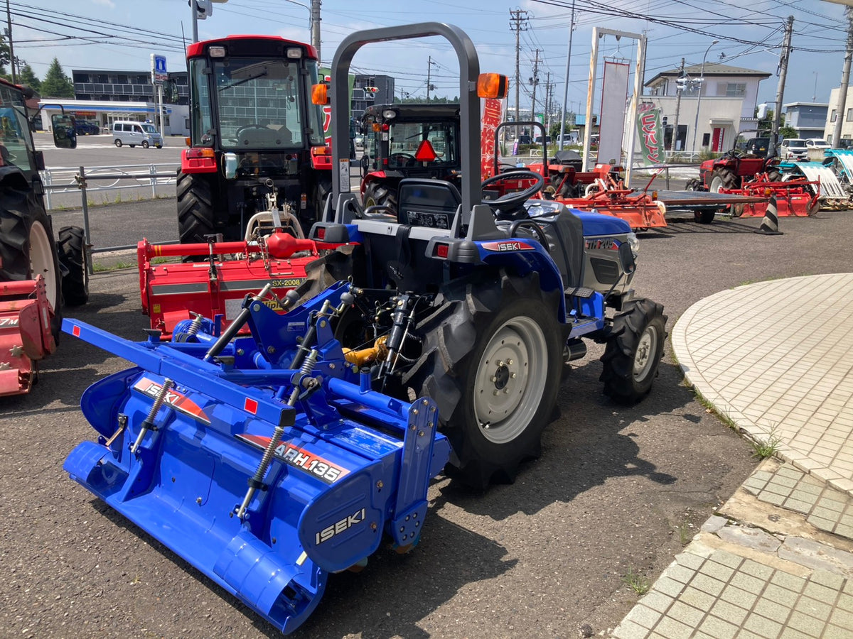 イセキ　中古　トラクター　20馬力　73時間　TH205-B