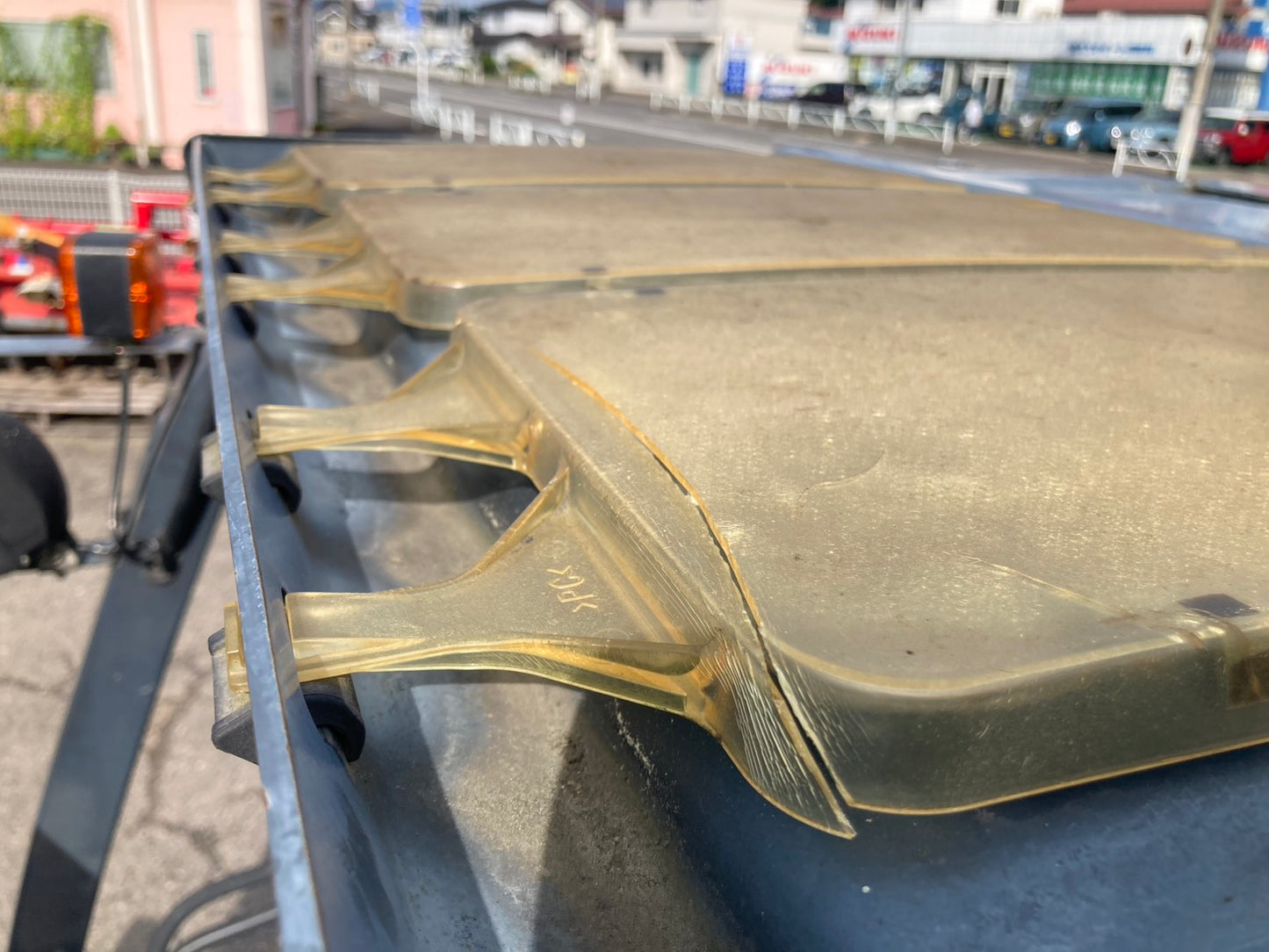 コマツ　中古　フォークリフト　1.4トン　FG15T-18
