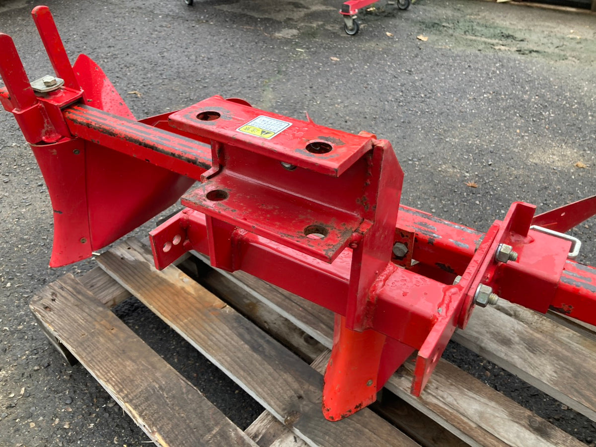 メーカー不明　中古　畝立機　型式不明　約1800㎜