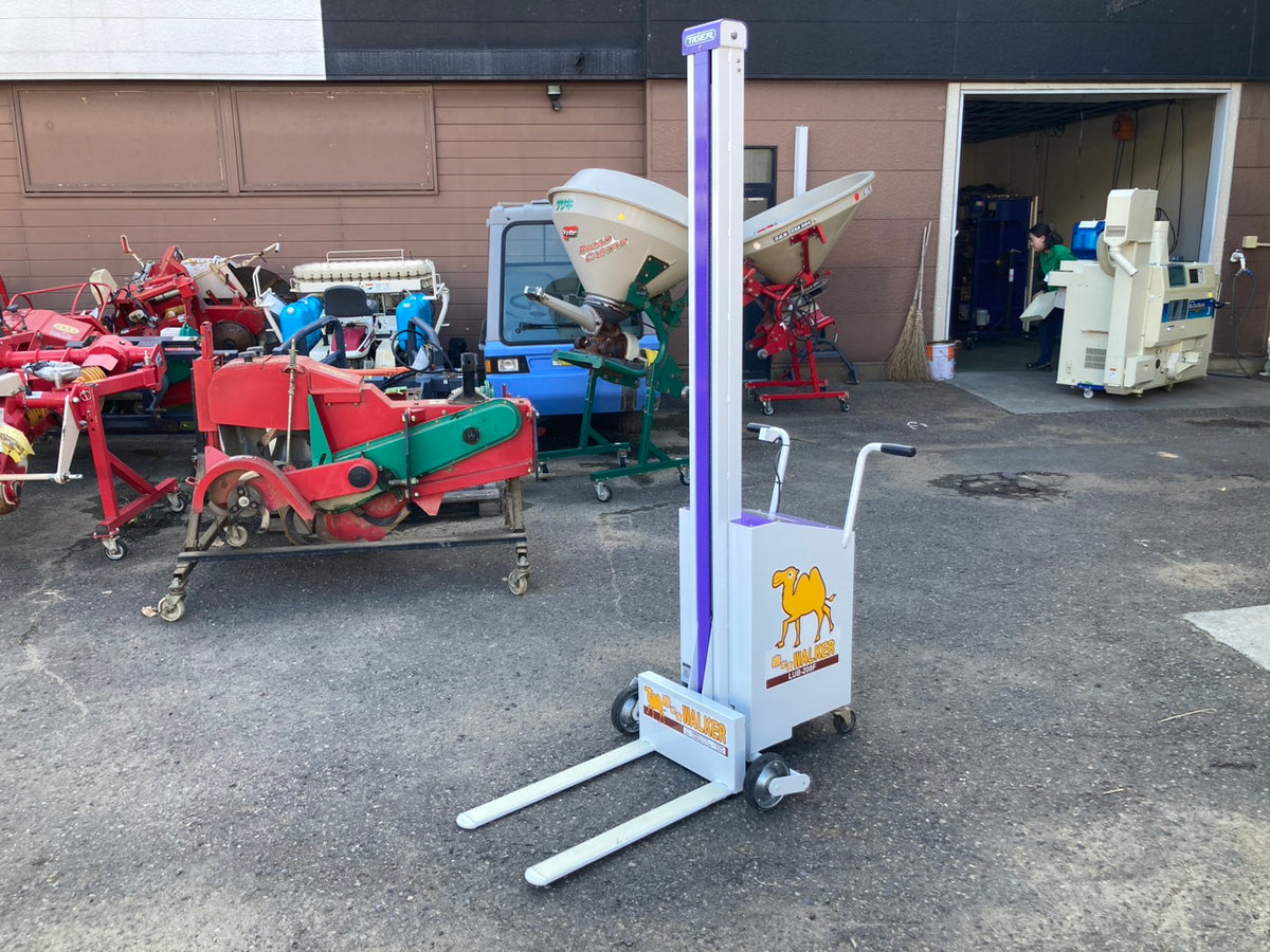 タイガーカワシマ　中古　米袋昇降機　LUB-208F