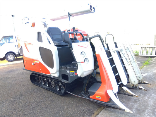クボタ 中古 コンバイン  ER323GW  3条刈 142時間