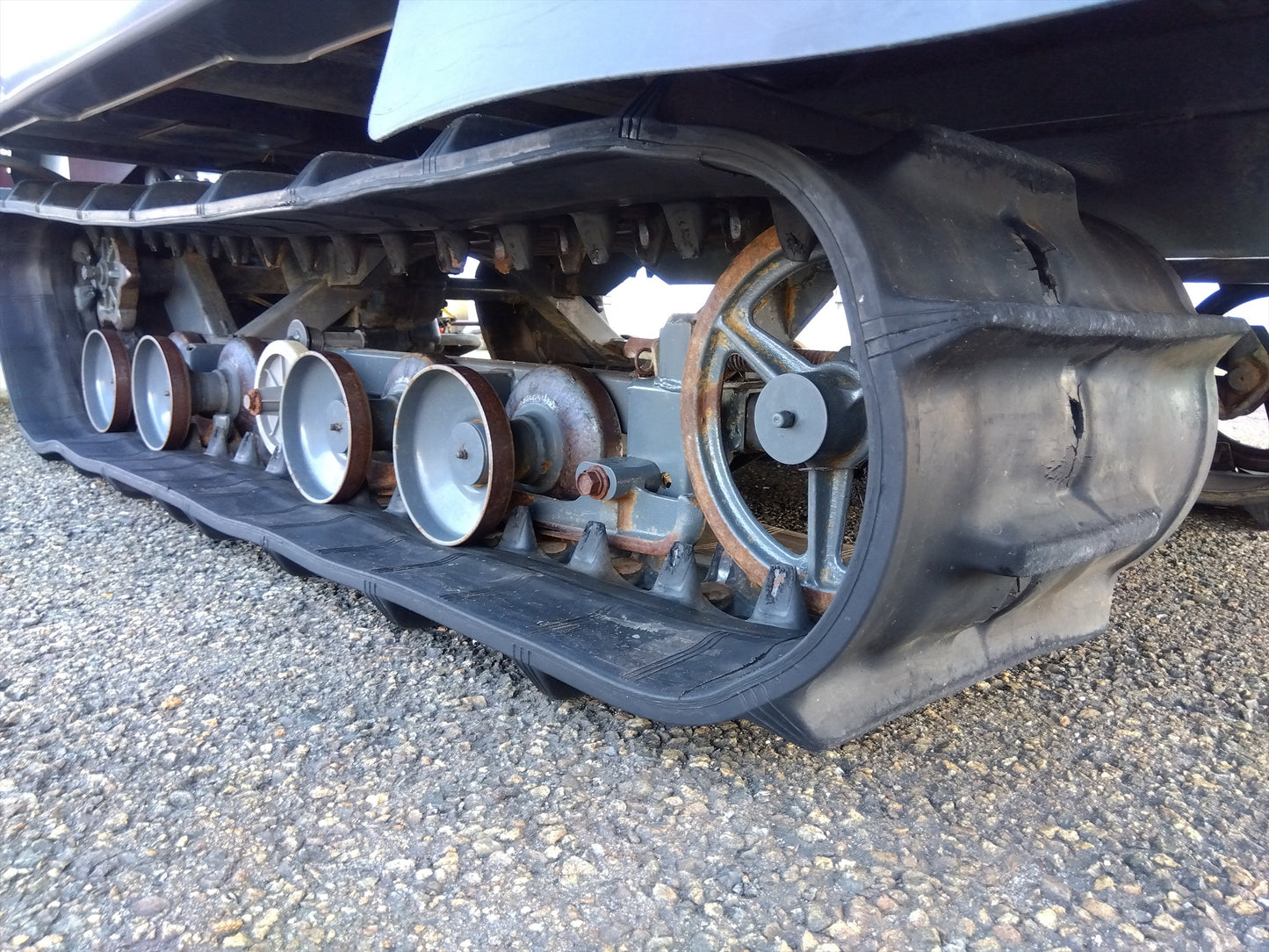 クボタ 中古 コンバイン  ER323GW  3条刈 142時間