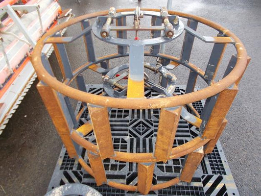 中古　水田カゴ車輪