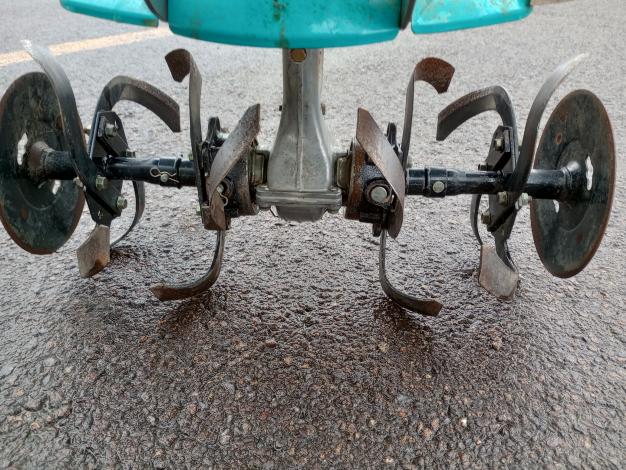クボタ　耕耘機