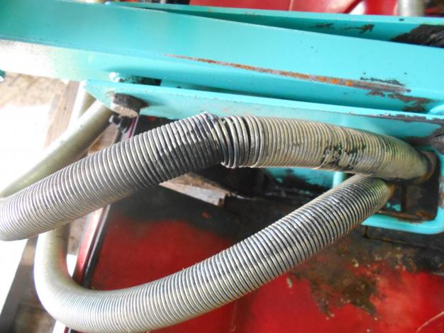 三陽　中古　ツインモア