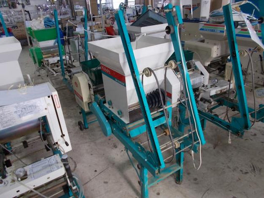 クボタ　中古　播種機