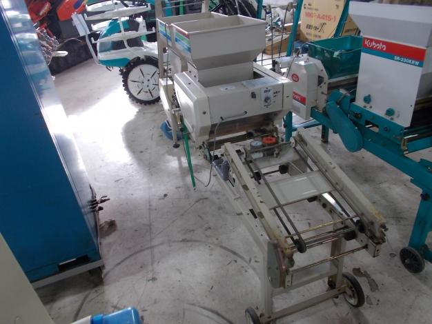 スズテック　中古　播種機
