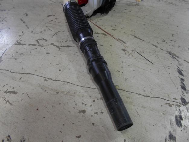丸山製作所　中古背負動力散布機
