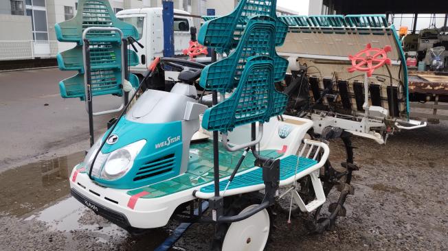クボタ　中古田植機
