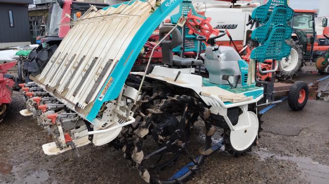 クボタ　中古田植機