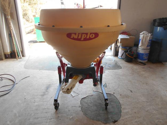 ニプロ 中古 ブロードキャスター