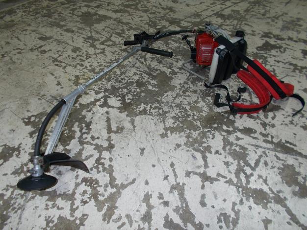 ビーバー　中古　古　刈払機