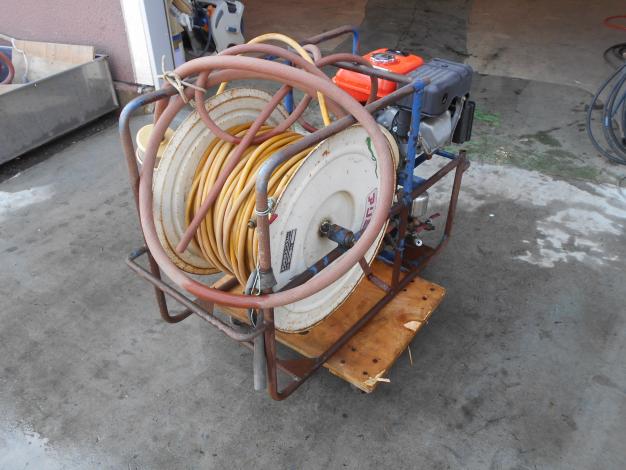 中古　アルミス　動力噴霧器