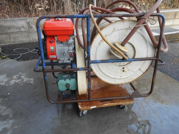 中古　アルミス　動力噴霧器