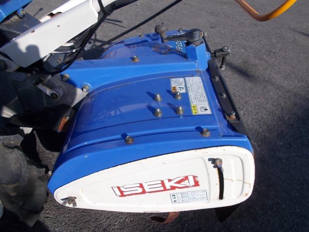イセキ・培土器付6.2馬力耕耘機
