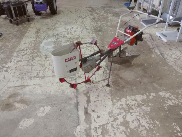 ゼノア　水田溝切機