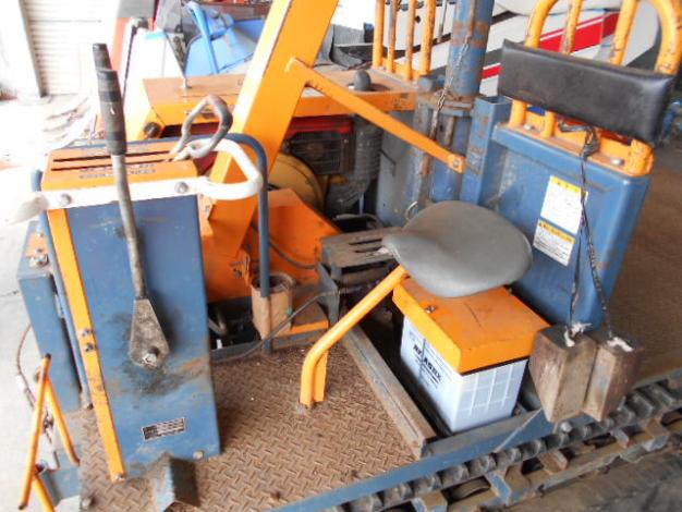 運搬車(林内作業車)