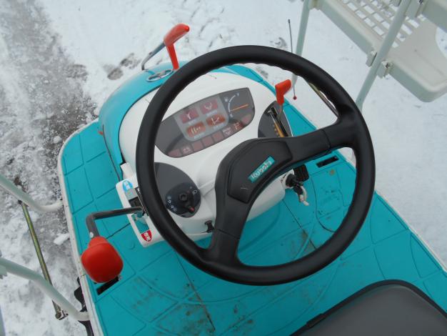 クボタ　中古田植機